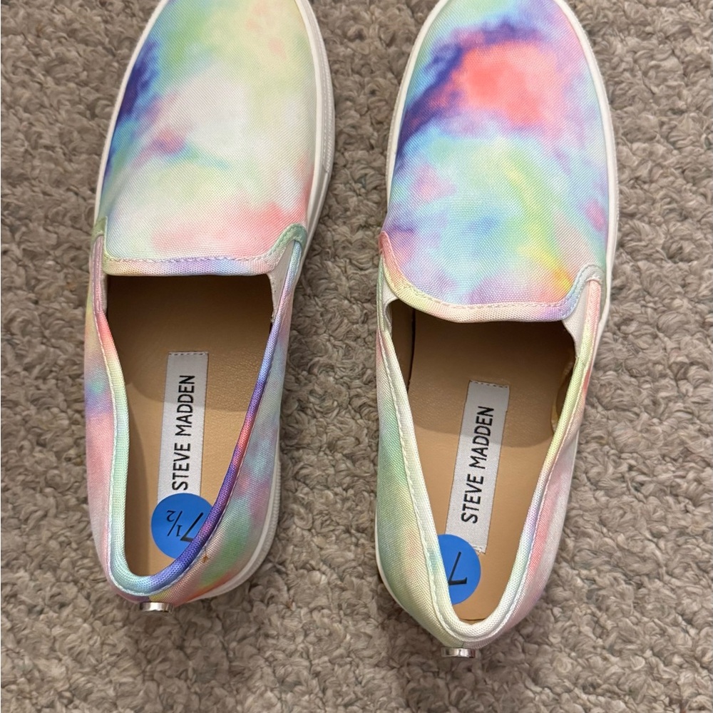 Steve Madden Women's Tie-Dye Sneakers